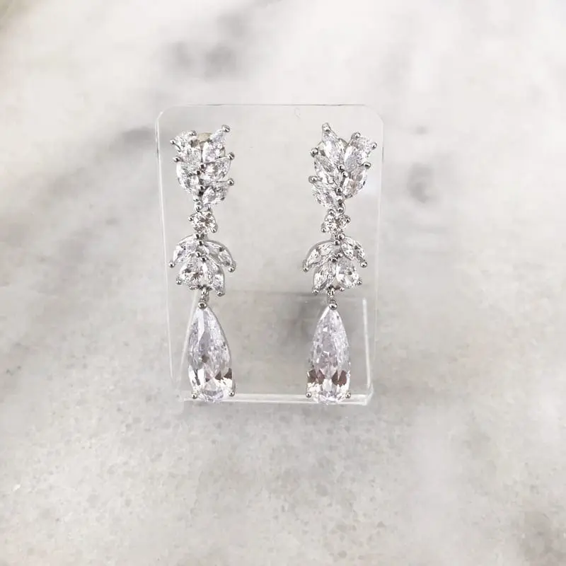 Aros Flor Cristal Silver con Circón - Imagen 4