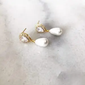 Aros Perla Gold con Circón